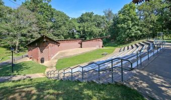 4049 COLUMBIA Pike, Arlington, VA 22204