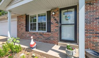 2302 Crystal Wood Dr, Arnold, MO 63010