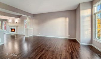 3260 Nottingham Dr, Algonquin, IL 60102