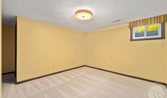 3024 Macona Ln, Billings, MT 59102