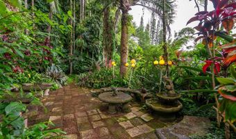 156 Forest Ridge Way, Honolulu, HI 96822