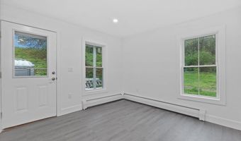 23 Bassett St, Barre, VT 05641