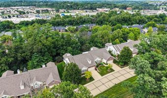 1533 Dietrich Place Ct, Ballwin, MO 63021