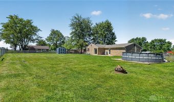 2115 Meadow Ln, Arcanum, OH 45304
