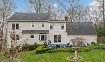 40 Overbrook Rd, Madison, CT 06443