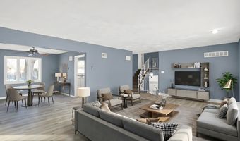 826 Yorkshire Rd, Anderson, IN 46012