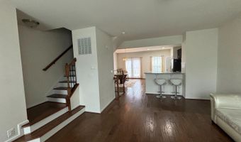 41717 MCMONAGLE Sq, Aldie, VA 20105