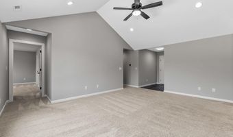 1700 Badger Ln, Auburn, IN 46706