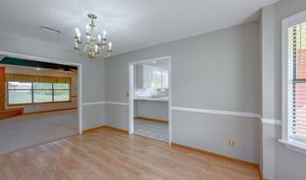 112 River Oaks Dr, Bainbridge, GA 39819