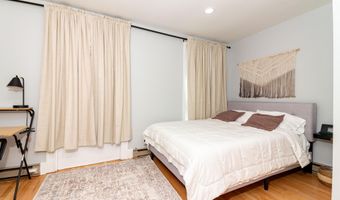 43 Myrtle Ave, Albany, NY 12202