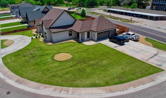 1709 W Riverside Dr, Carlsbad, NM 88220