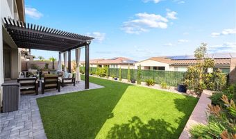 212 Harris Peak St, Las Vegas, NV 89138