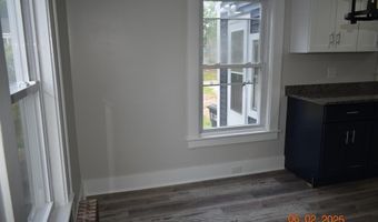 12 Whitten St, Allenstown, NH 03275