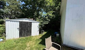 64 Avenue C, Burlington, VT 05408