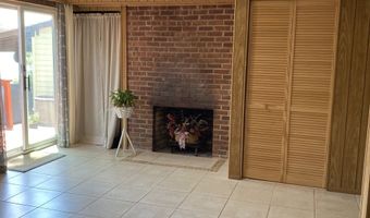 12 Pine Point Dr, Bridgeport, CT 06606
