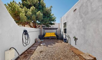 1709 Kirby St NE, Albuquerque, NM 87112