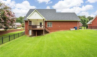65 CAMELOT Ln, Anniston, AL 36207