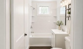 56 Gammon Ave, Auburn, ME 04210