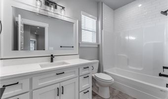 3601 SW Aurora Ln, Bentonville, AR 72713