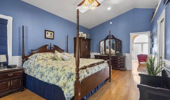 34 S Beach St, Sebago, ME 04029