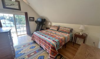 10 Greenbrier Dr, Alderson, WV 24910