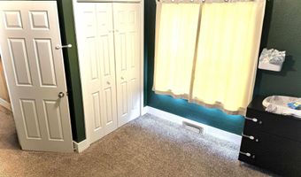 405 W 20th St, Auburn, IN 46706