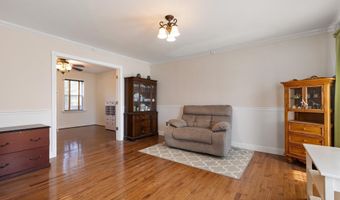 202 LAKE OZARKS Dr, Bear, DE 19701