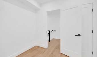 5318 5TH St NW, Washington, DC 20011