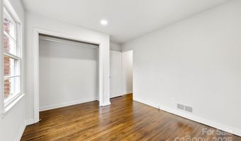 3918 Woodgreen Ter, Charlotte, NC 28205