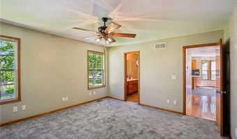 204 E 8th St, Adrian, MO 64720