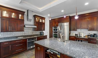 6623 LOCUST Way, Annandale, VA 22003