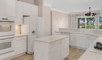 10817 Katepwa St, Apple Valley, CA 92308