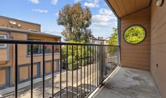 811 Kalpati Crk B, Carlsbad, CA 92008