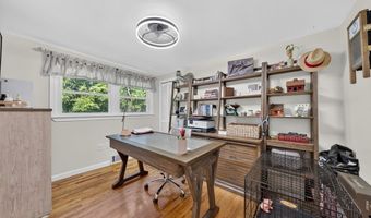 26 Algerine St, Berkley, MA 02779