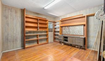 1227 Mowai St, Kailua, HI 96734