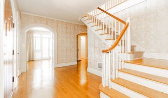 1233 Rawson Dr, Albany, GA 31701