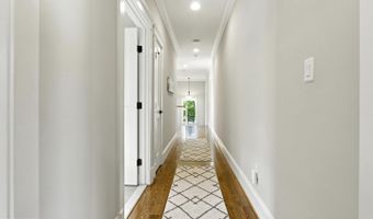 9206 FERNWOOD Rd, Bethesda, MD 20817