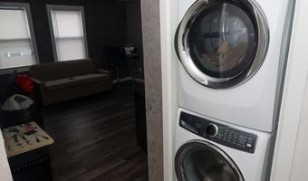 2433 IRVING St SE, Washington, DC 20020