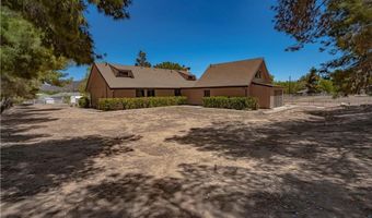 34155 Castlehaven Rd, Agua Dulce, CA 91390