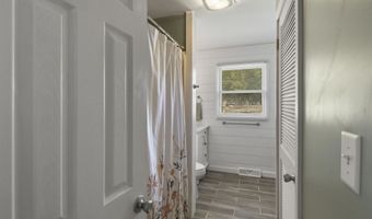 102 McConkey Ave, Barboursville, WV 25504
