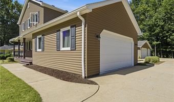 10490 Maryland St, Aurora, OH 44202