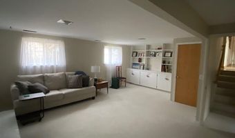 1280 Kuehnle Ct, Ann Arbor, MI 48103