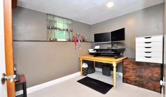23 Kingsbridge, Avon, CT 06001