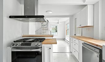 3 Gedney St, Augusta, ME 04330