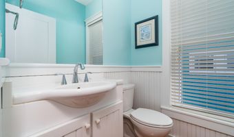 237 Sea Dreams Dr, Atlantic Beach, NC 28512