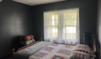 120 Wickham St, Alderson, WV 24910