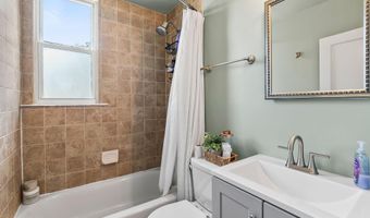 4009 LAURISTON St, Philadelphia, PA 19128