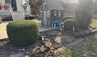 1705 Tyler Ave, Aurora, MO 65605