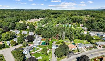 333 Phenix Ave, Cranston, RI 02920