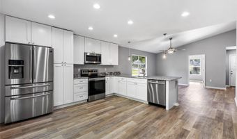 11932 NW 74TH Ter, Alachua, FL 32615
